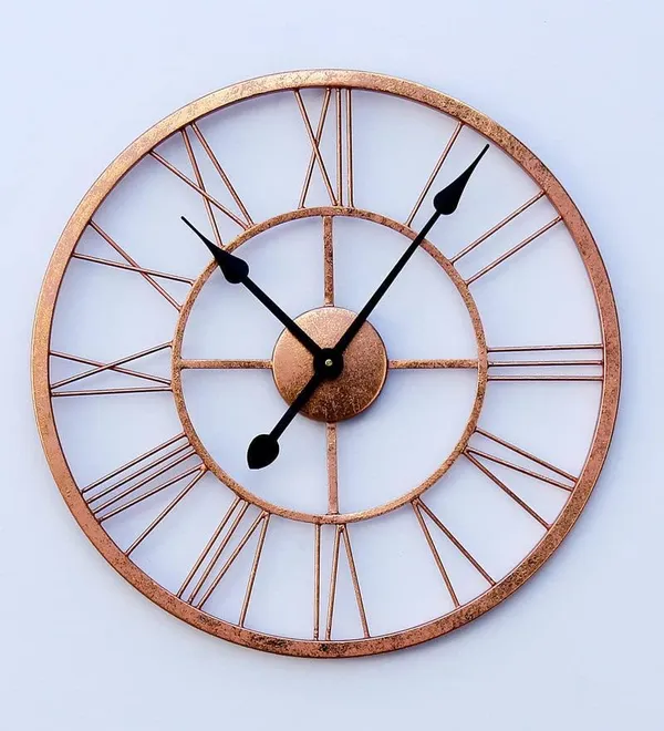 Roman_Numeral_Metal_Wall_Clock