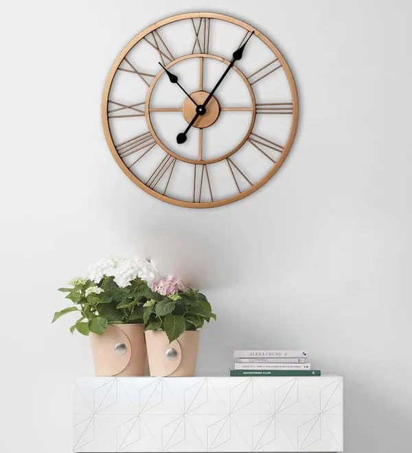 Roman_Numeral_Metal_Wall_Clock