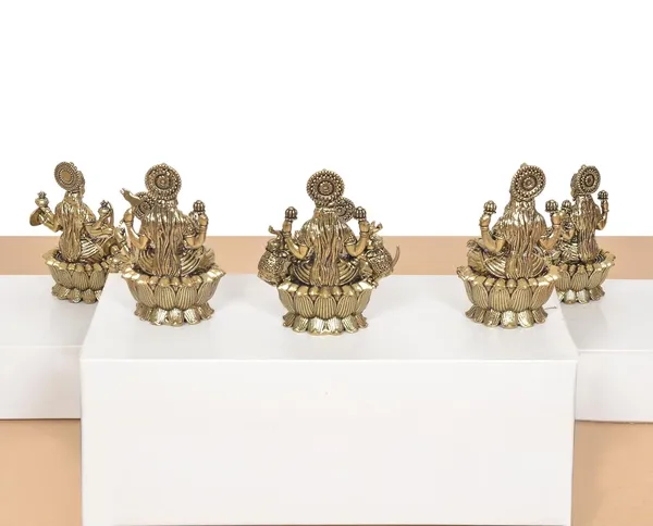 Ashtalakshmi_Brass_Idol_Set