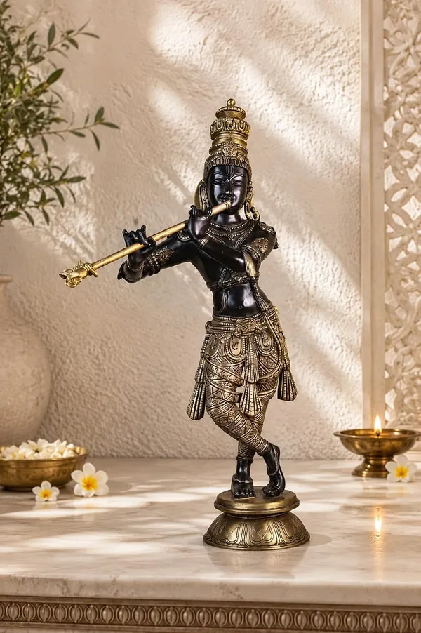 Krishna_Idol_Playing_Flute
