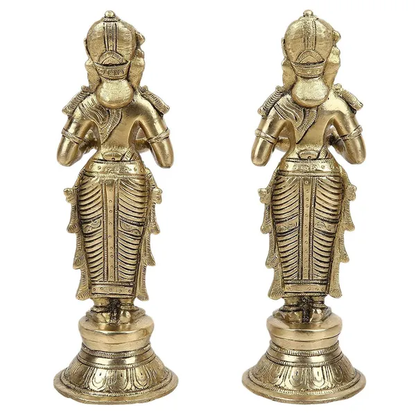 Brass_Lakshmi_Standing_Oil_Lamp