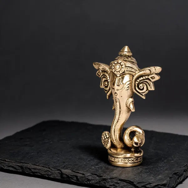 Brass_Traditional_Ganesha_Idol