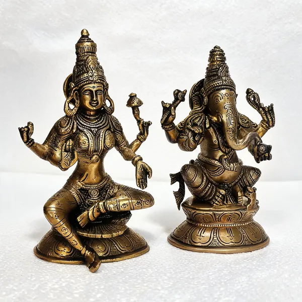 Brass_Traditional_Lakshmi_Ganesha_Gold_Finish_Idol