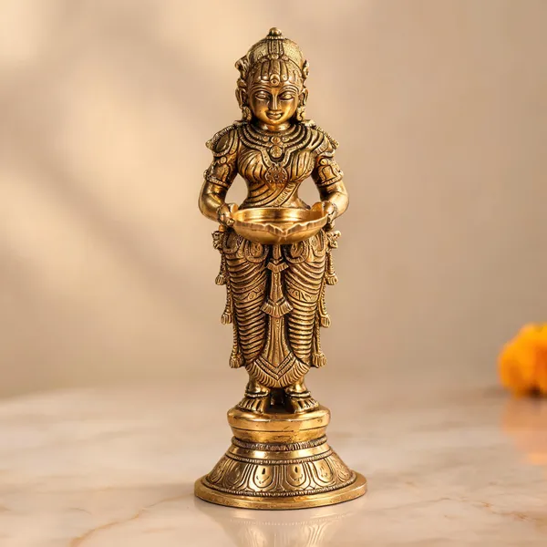Brass_Traditional_Standing_Lakshmi_Oil_Lamp_Diya