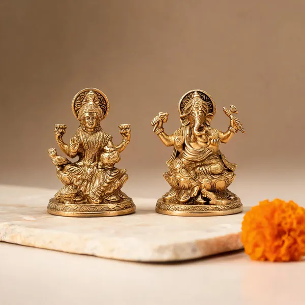 Brass_Lakshmi_Ganesha_Idol_Set_Gold_Finish