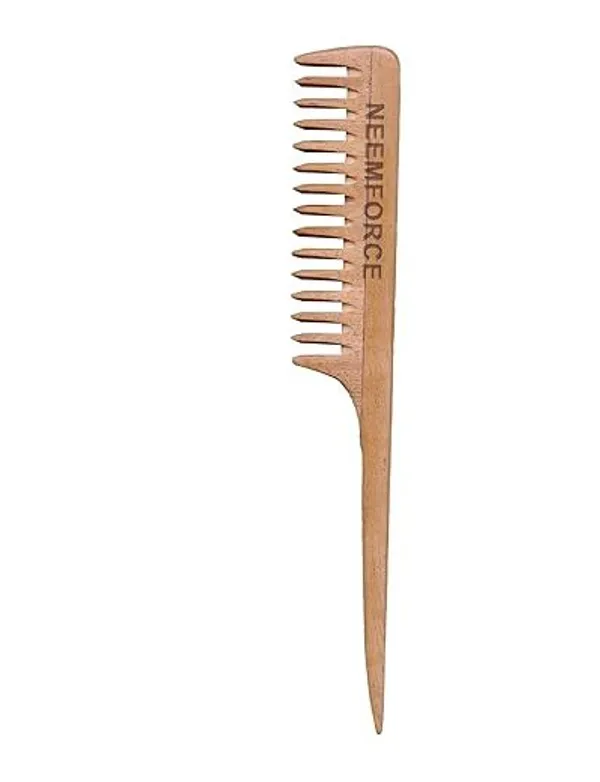 Natural_Neem_Wood_Hair_Comb_for_Men_And_Women