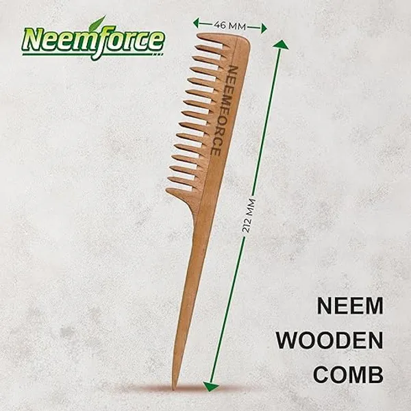 Natural_Neem_Wood_Hair_Comb_for_Men_And_Women