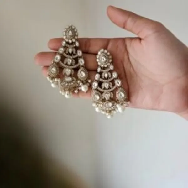 Neev_Polki_Earrings