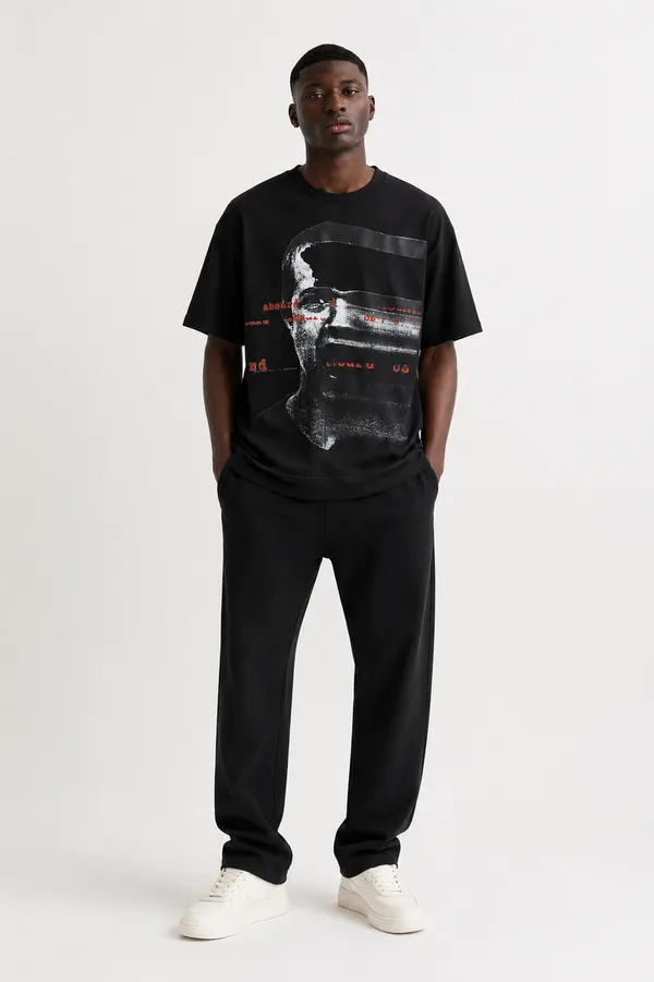 Glitch_Portrait_Tee_Black