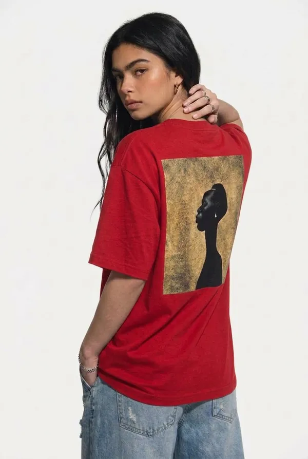 Silent_Muse_Tee_Red