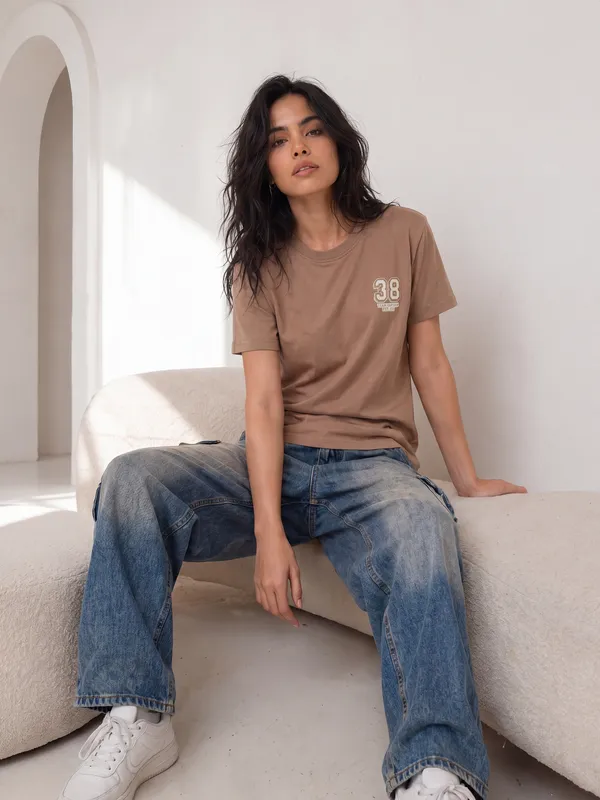 Regular_Fit_Tees_Women