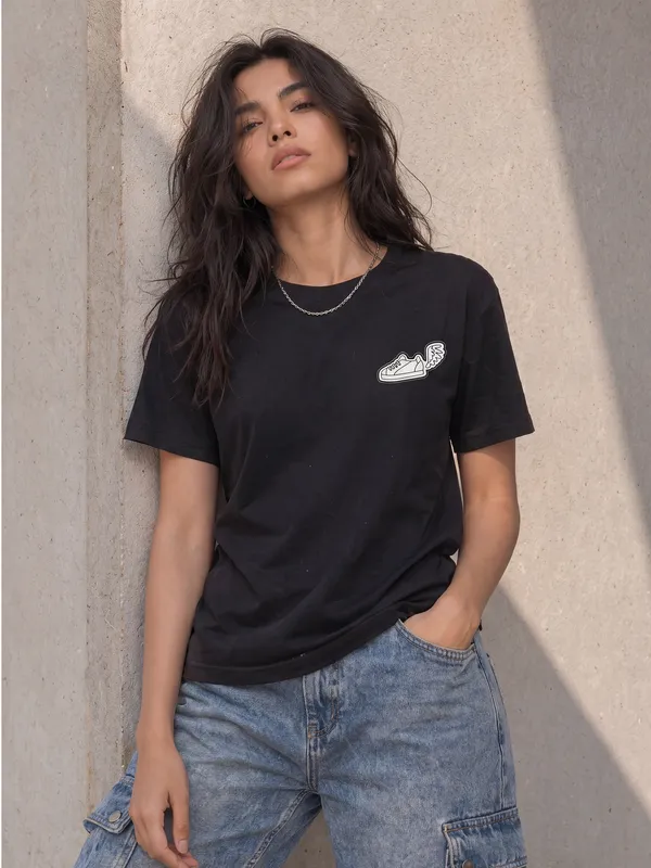 Regular_Fit_Tees_Women