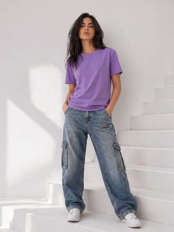 Regular_Fit_Tees_Women
