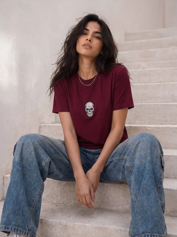 Regular_Fit_Tees_Women