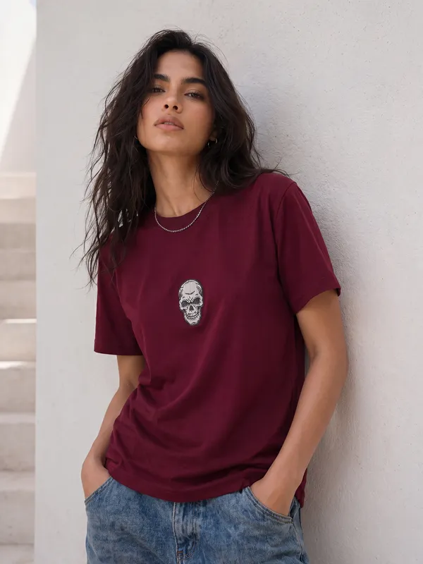 Regular_Fit_Tees_Women