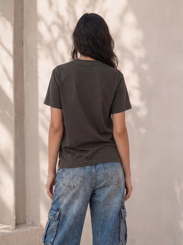 Regular_Fit_Tees_Women