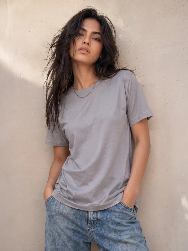 Regular_Fit_Tees_Women