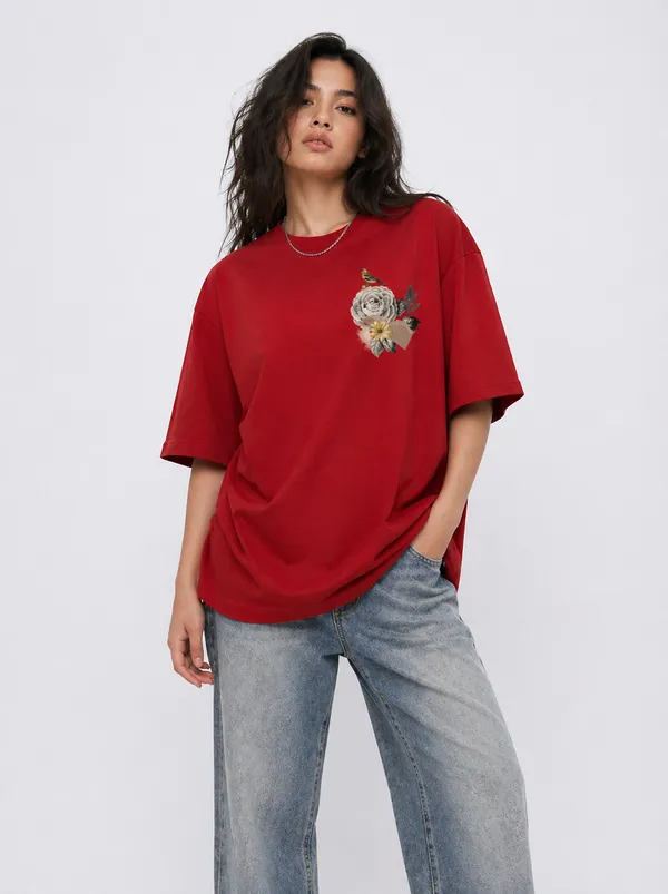 Red_Minimalist_Black_Red
