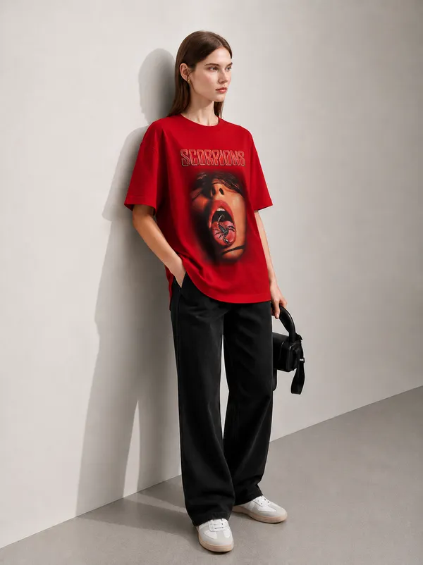The_Dreamscape_Women_Tee_Red