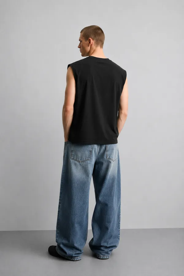Crimson_Web_Tank_Black