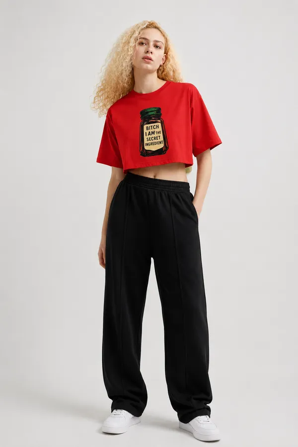 Spice_Jar_Crop_Tee_Red