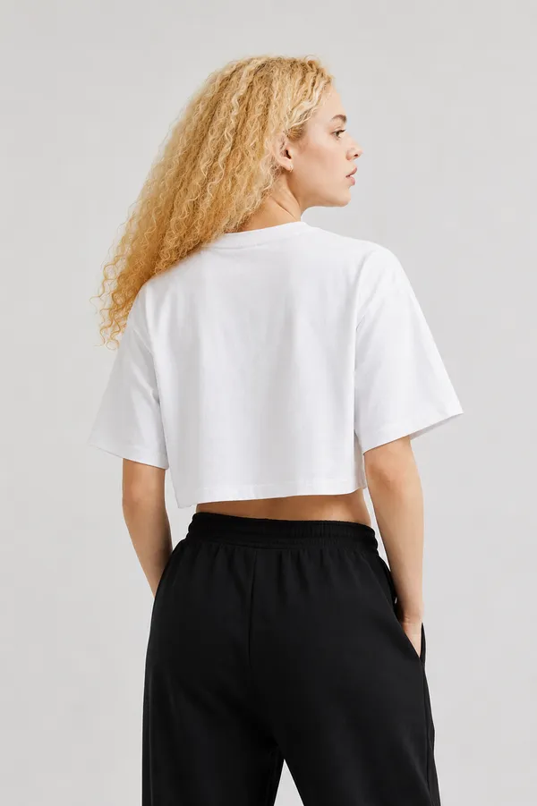 Icon_Bunny_Crop_Tee_White