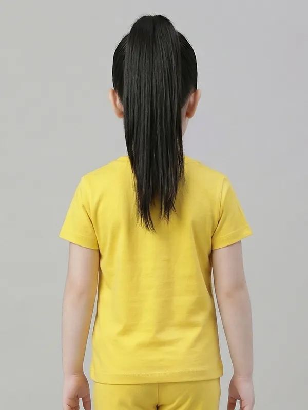 Kids_Girls_T-Shirt_Yellow