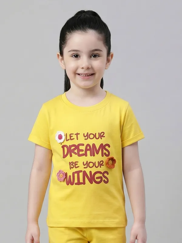 Kids_Girls_T-Shirt_Yellow