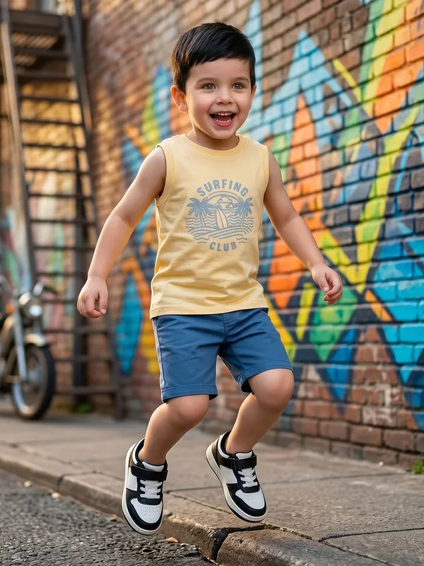 Kids_Boys_Vest_Beige