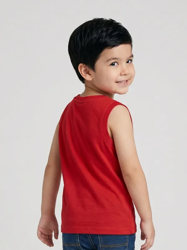 Kids_Boys_Vest_Red