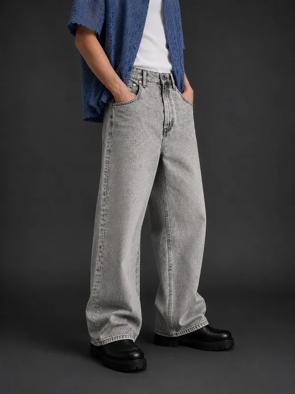 Concrete_Wash_Jeans_Grey
