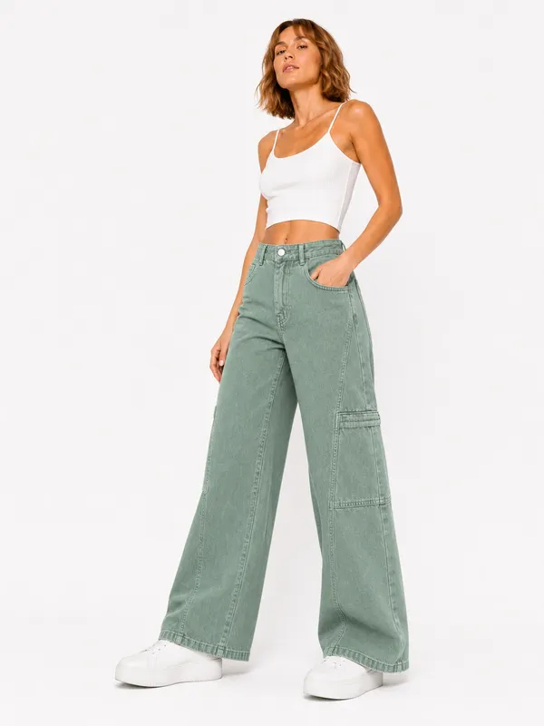 Green_Wide_Legs_Street_Jeans
