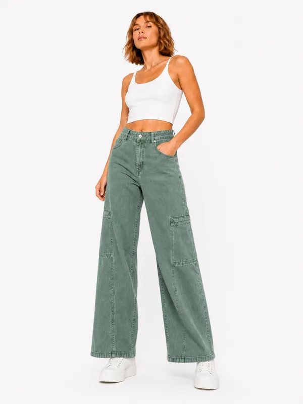 Green_Wide_Legs_Street_Jeans