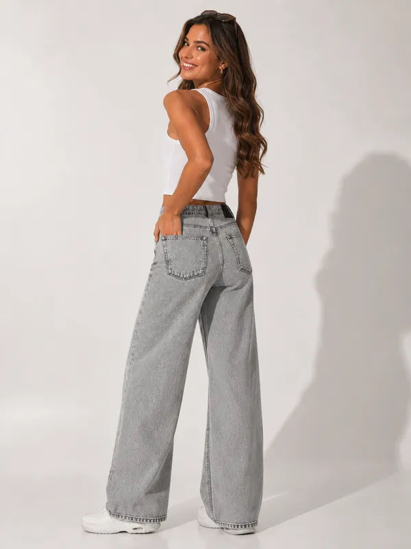 Nova_Textured_Wide_Leg_Jeans