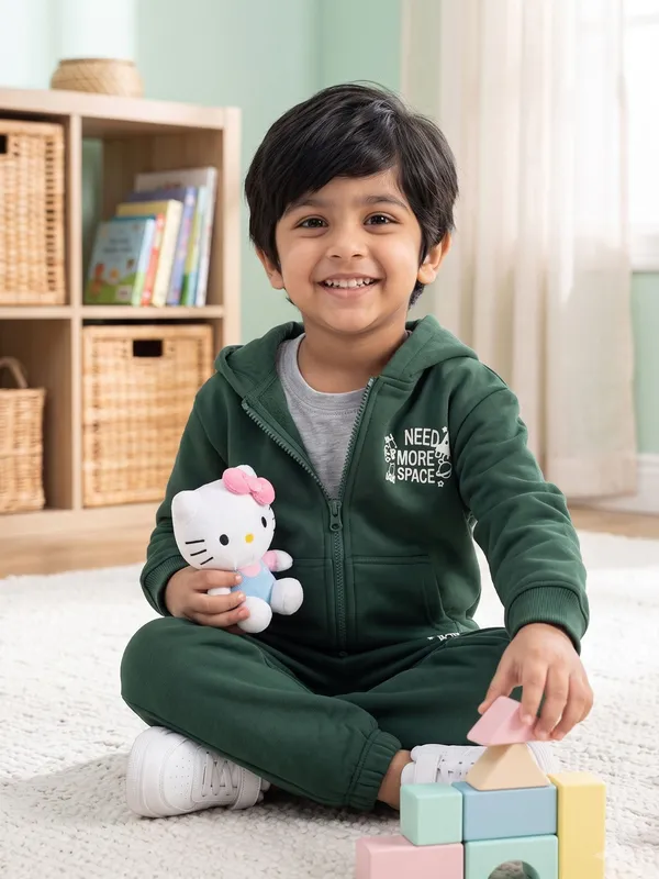 Kids_Boys_Clothing_Set_Green