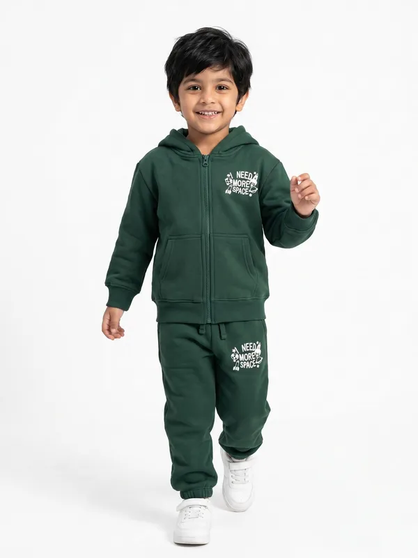 Kids_Boys_Clothing_Set_Green