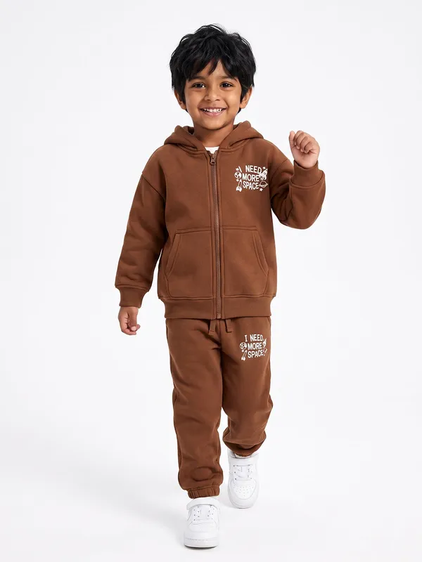 Kids_Boys_Clothing_Set_Brown