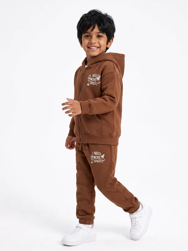 Kids_Boys_Clothing_Set_Brown