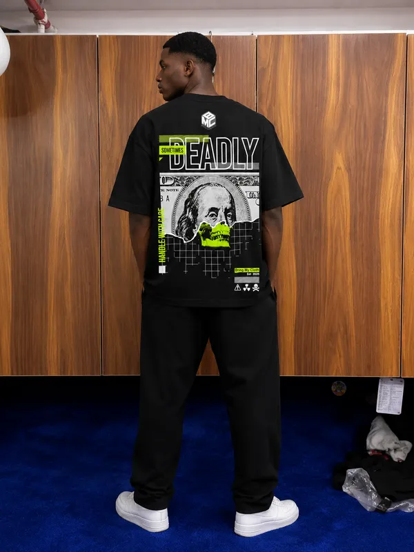 Midnight_Deadly_Graphic_Tee_Black