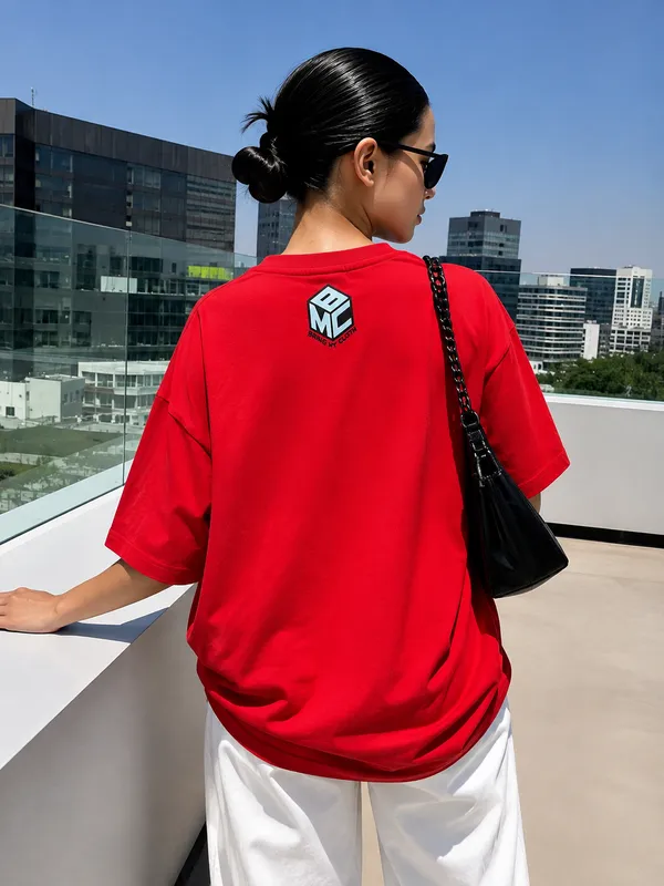 Red_Kiss_Statement_Tee