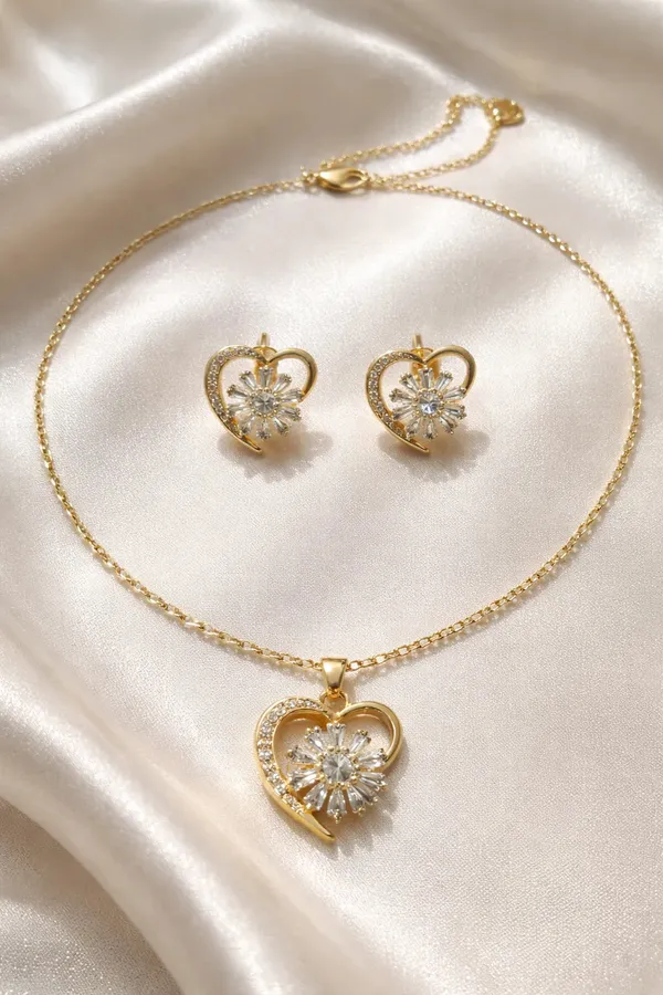 Eternal_Heart_Radiance_Jewellery_Set_Necklace_Earrings_In_Gold_Tone_Finish