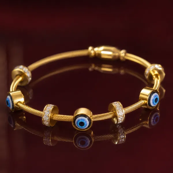 Evil_Eye_Charm_Bracelet_Gold