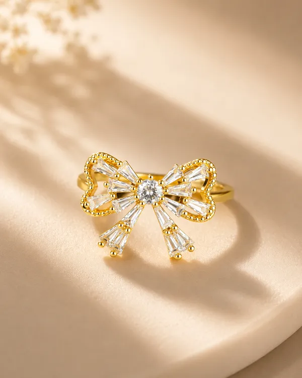 Crystal_Bow_Ring_Gold