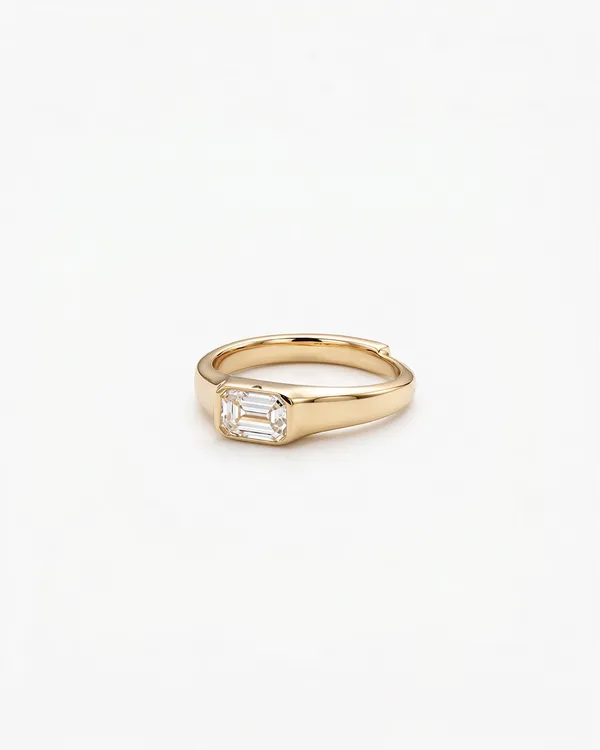 Bezel_Set_Emerlald_Cut_Moissanite_Diamond_Ring_Gold
