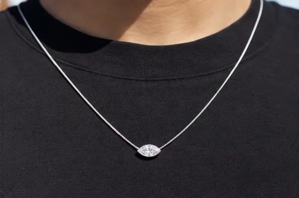Marqchain_Pendant_Silver
