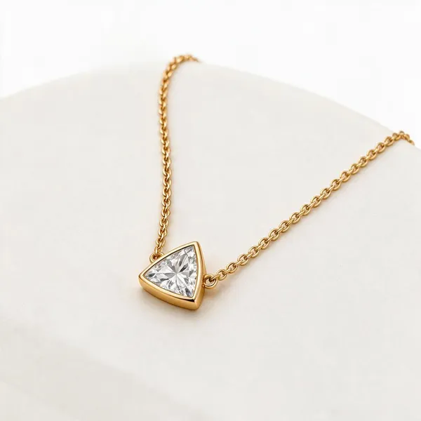 Trion_Pendant_Gold