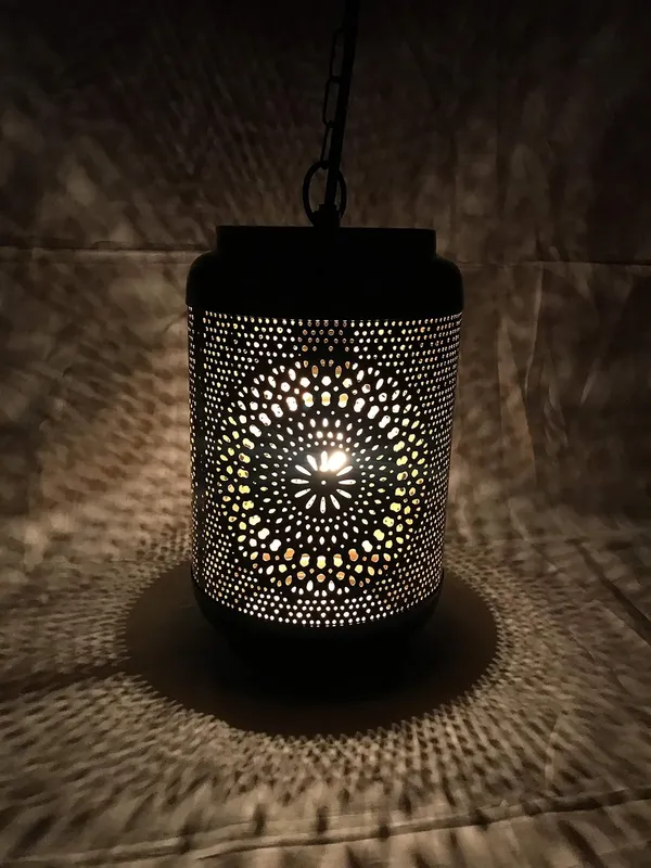 Anbw_Handicraft_Metal_Flower_Design_Lantern_With_Electric_Fitting_Color_Black