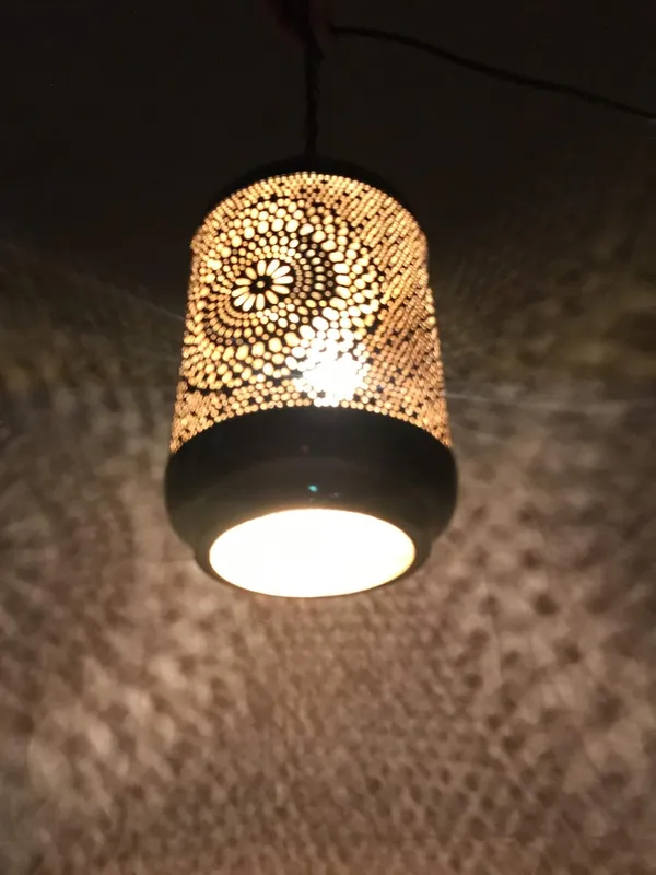 Anbw_Handicraft_Metal_Flower_Design_Lantern_With_Electric_Fitting_Color_Black