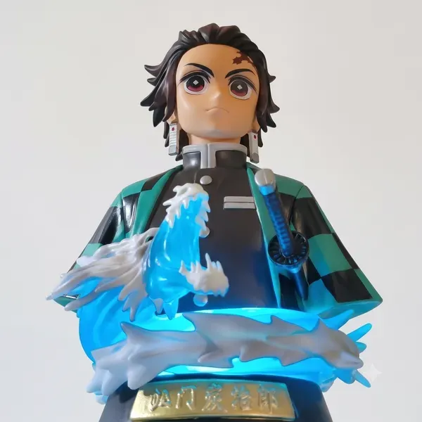 Tanjiro_Kamado_Anime_Bust_Figurine_With_Water_Effect
