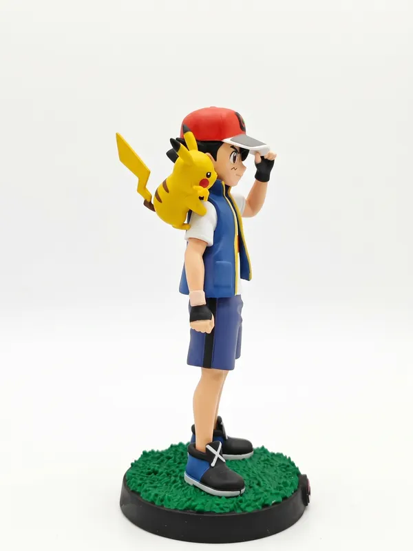 Ash_And_Pikachu_Character_Display_Figurine